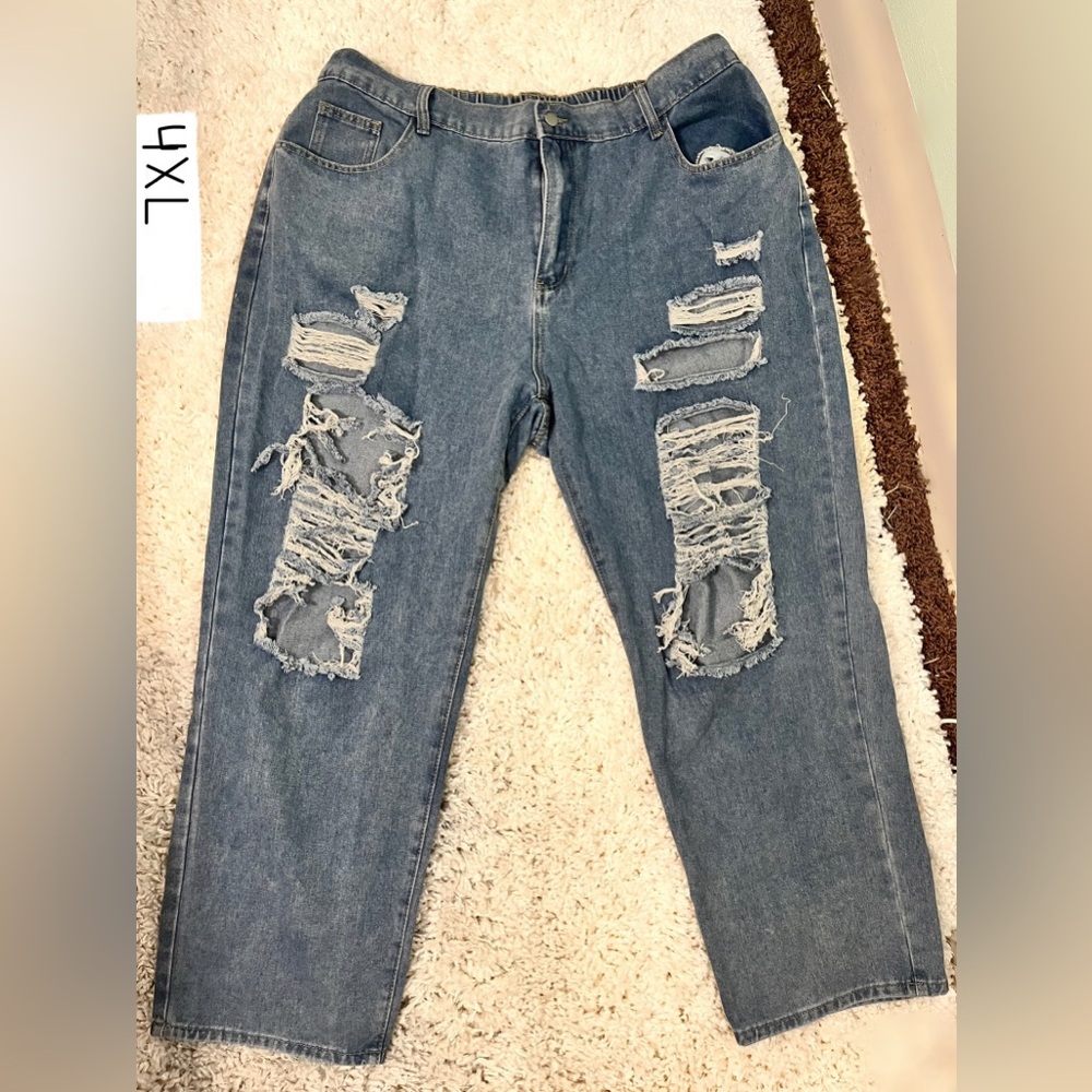 Plus size 4XL ripped jeans